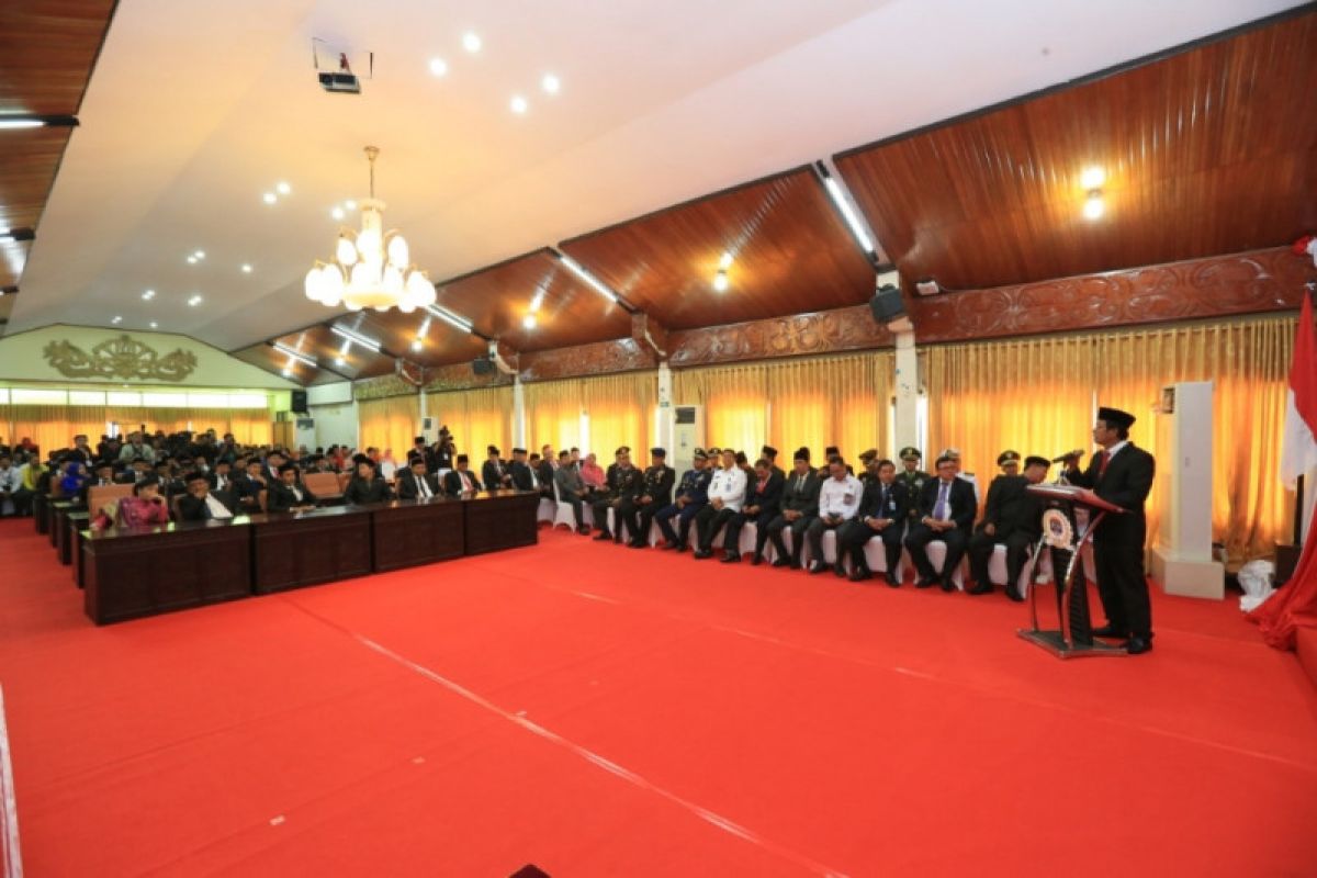 Kepala PN Tarakan lantik 30 anggota DPRD baru terpilih