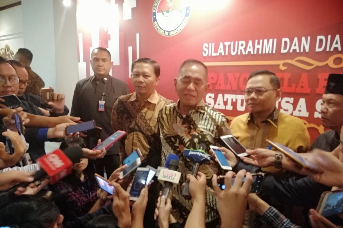 Menhan: syariah sudah ada dalam Pancasila, NKR ya NKRI