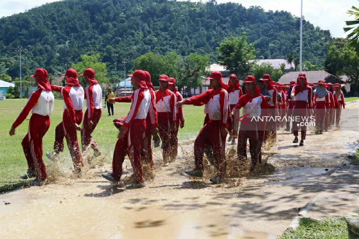 Lapangan tempat upacara HUT RI ke'74 di Tapteng segera dibenahi