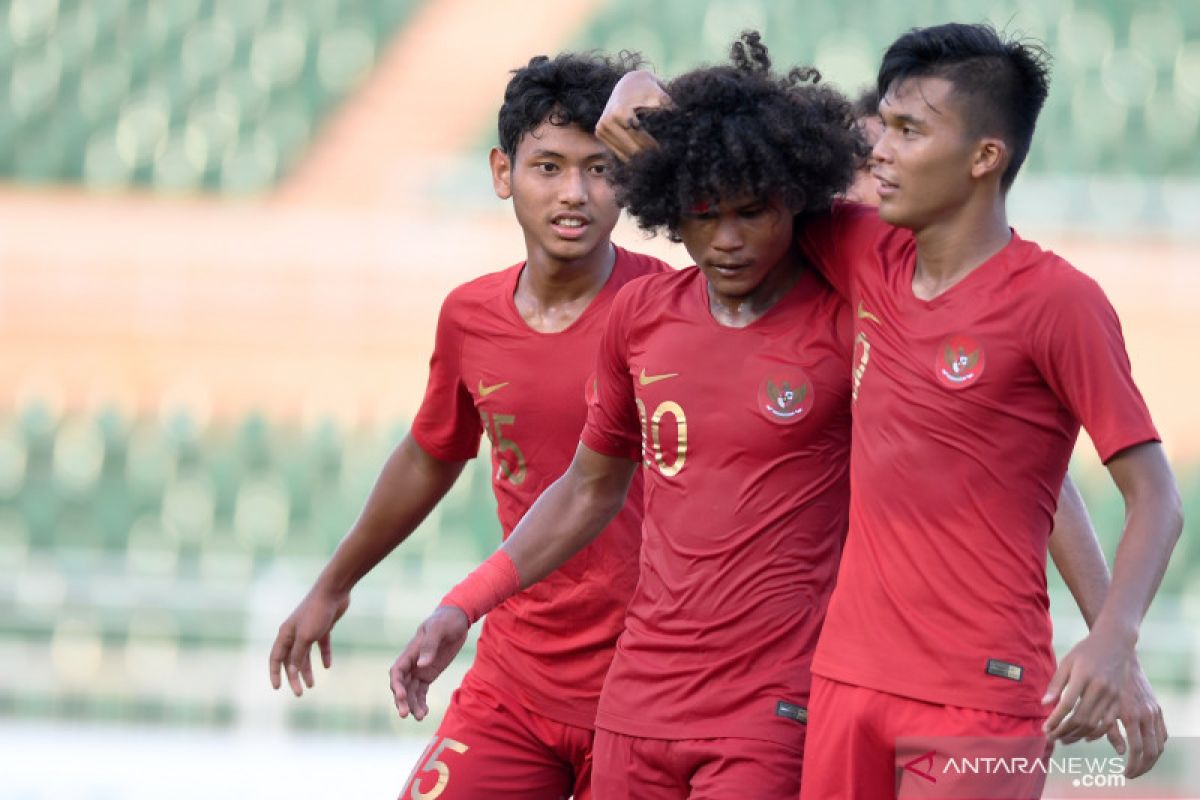 Gol bunuh diri Laos bawa kemenangan dramatis Timnas U-18