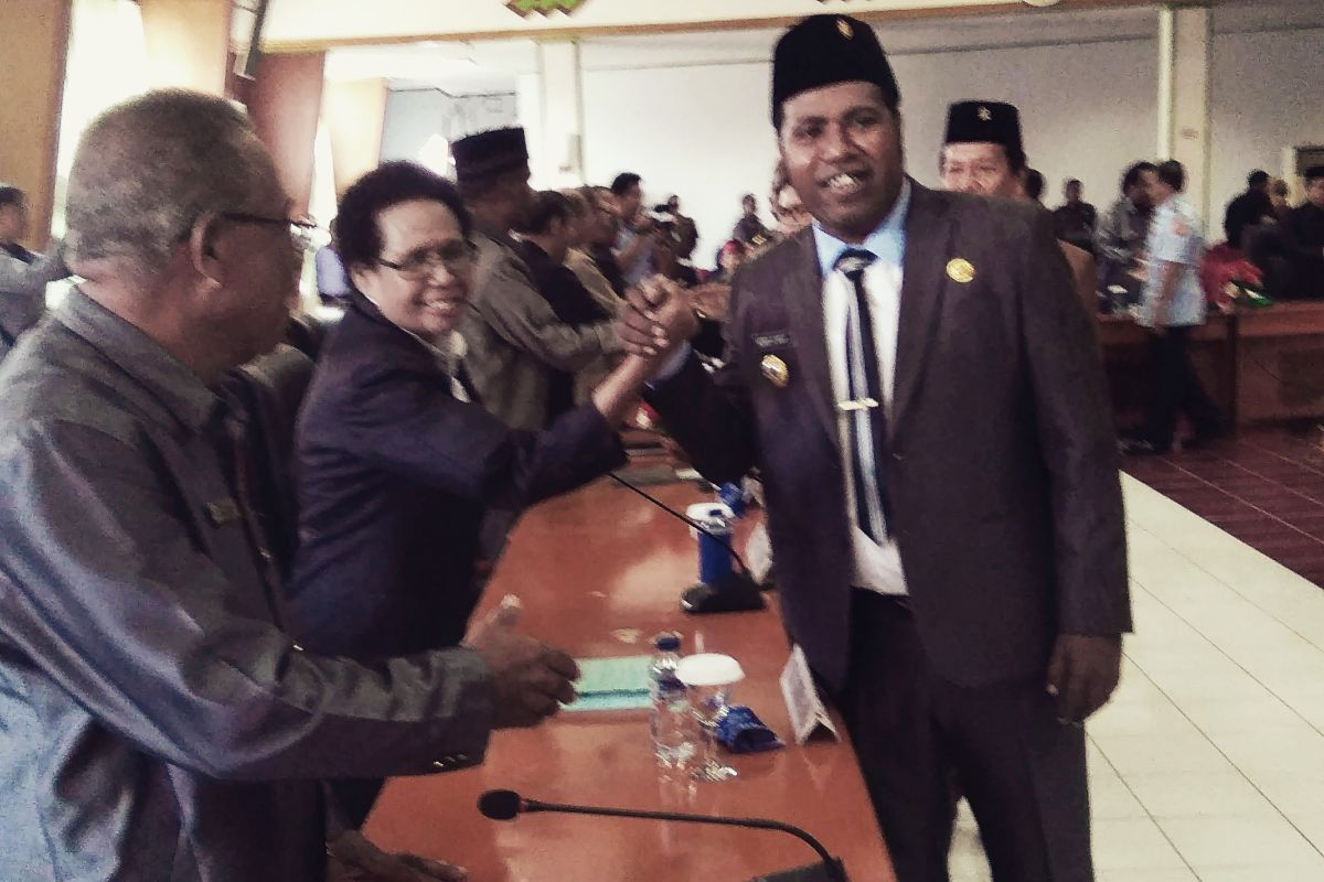 25 anggota DPRD Biak Numfor akan mendapat tunjangan purna bakti