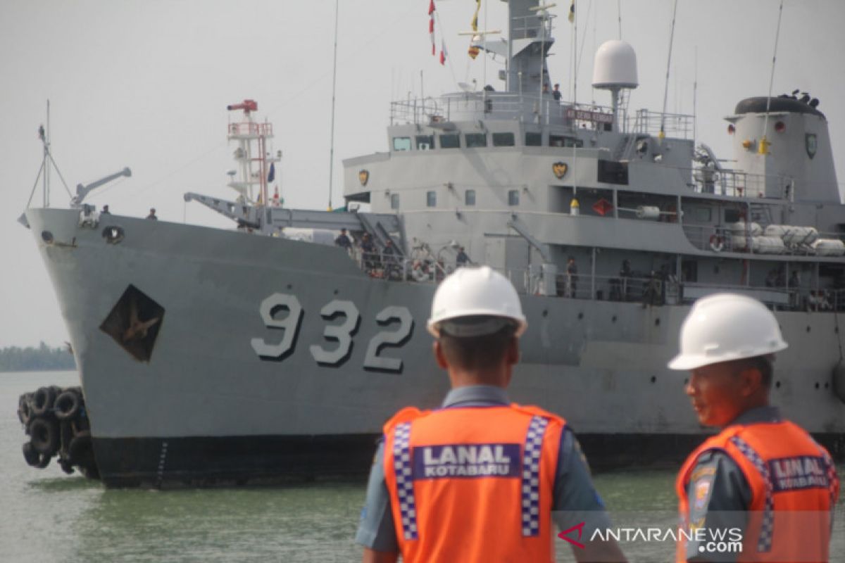 KRI Dewa kembar 932 kembali sandar di Kotabaru