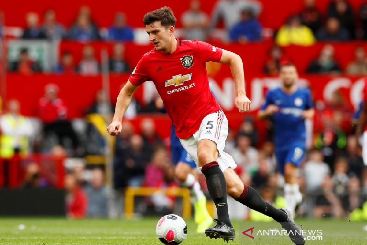 Maguire tolak Rp4,8 miliar per pekan dari City demi MU