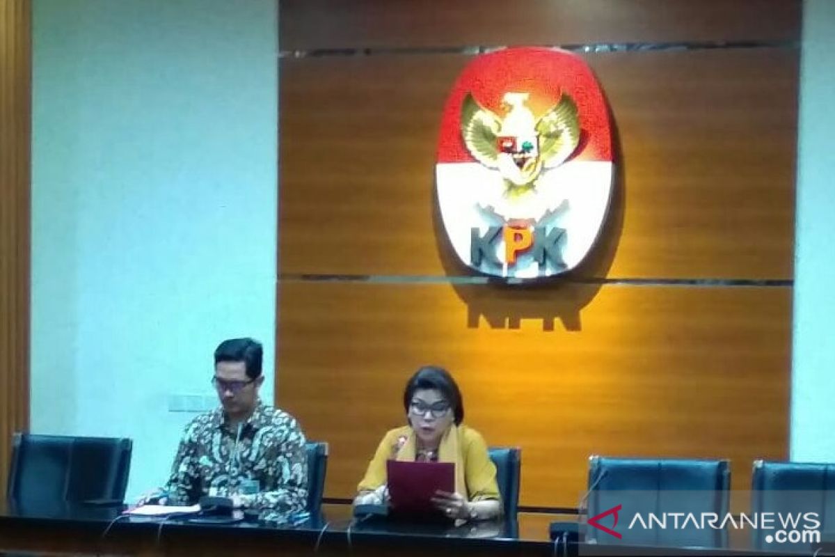 KPK panggil 4 pejabat AP II terkait kasus suap