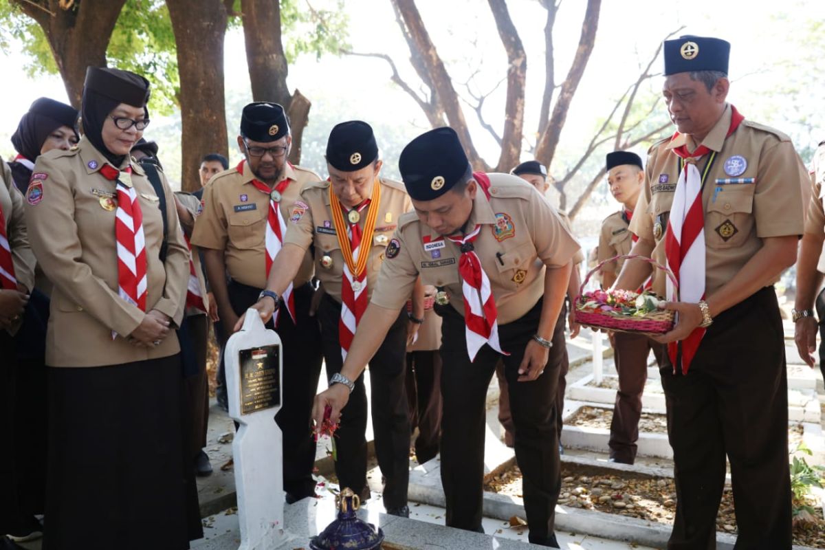 Hari Pramuka Pj Wali Kota Makassar ziarahi TMP Panaikang