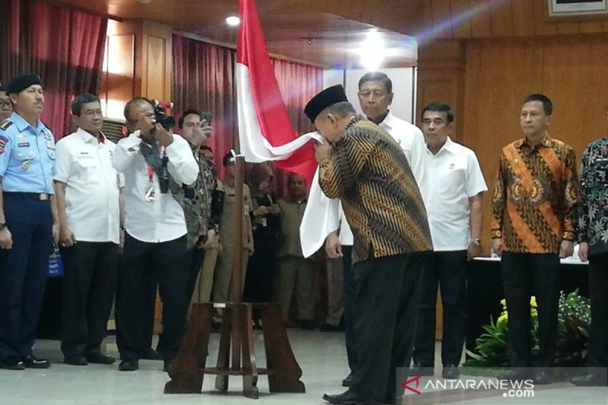 Di hadapan Wiranto, anak Kartosuwiryo berikrar setia pada NKRI