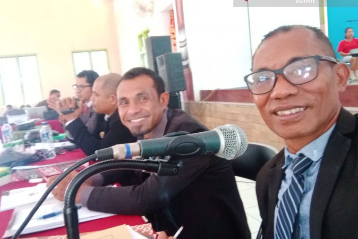 30 anggota DPRD Flores Timur periode 2019-2024