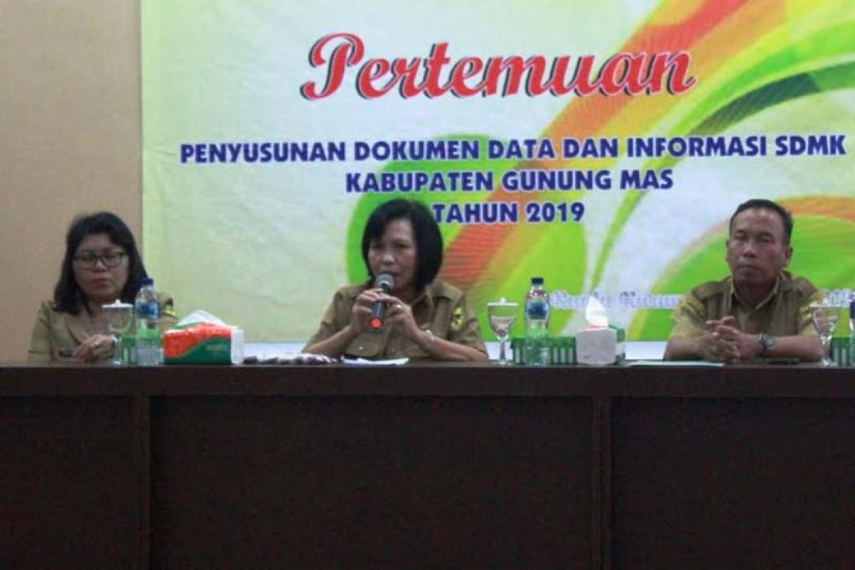 Data SDMK harus selalu diperbaharui, kata Kepala Dinkes Gumas