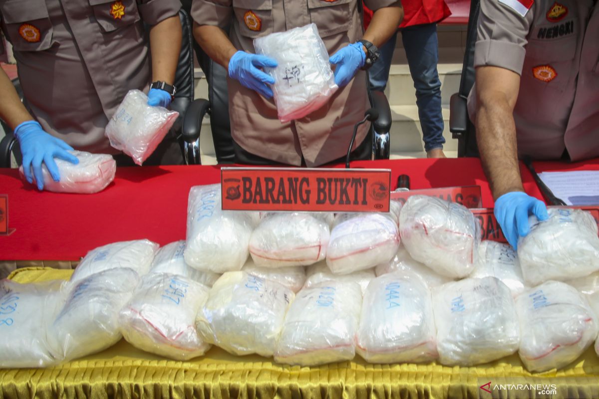 Indonesia, Malaysia intensify cooperation against drug smuggling