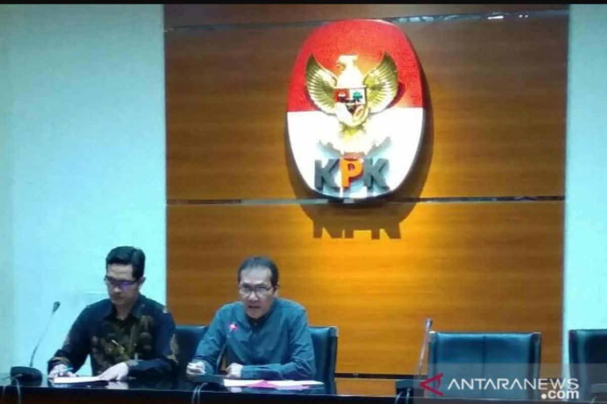 KPK resmi tetapkan empat tersangka baru kasus KTP-e