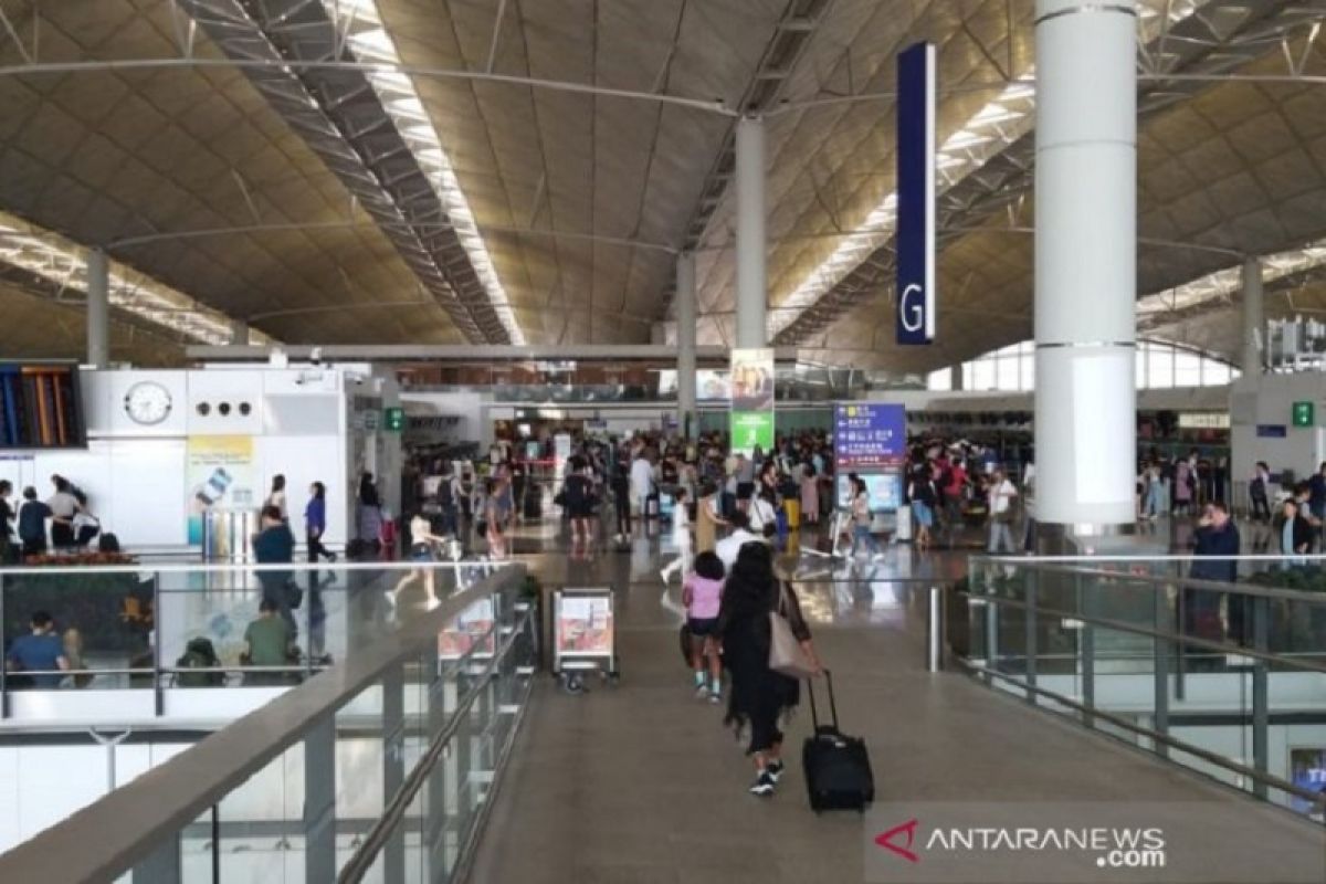 Bandara Hong Kong kembali dibuka, penerbangan Garuda mulai normal hari ini