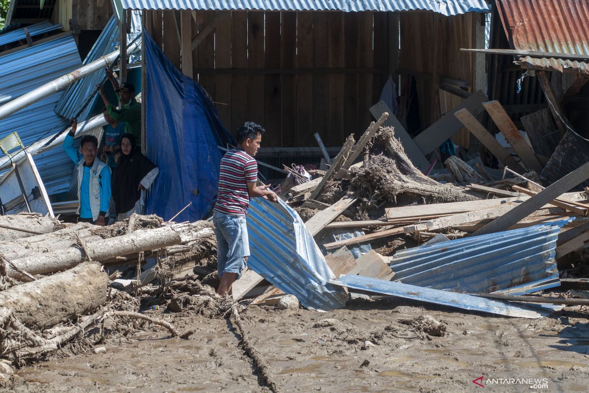 Korban banjir bandang Kulawi butuh bantuan