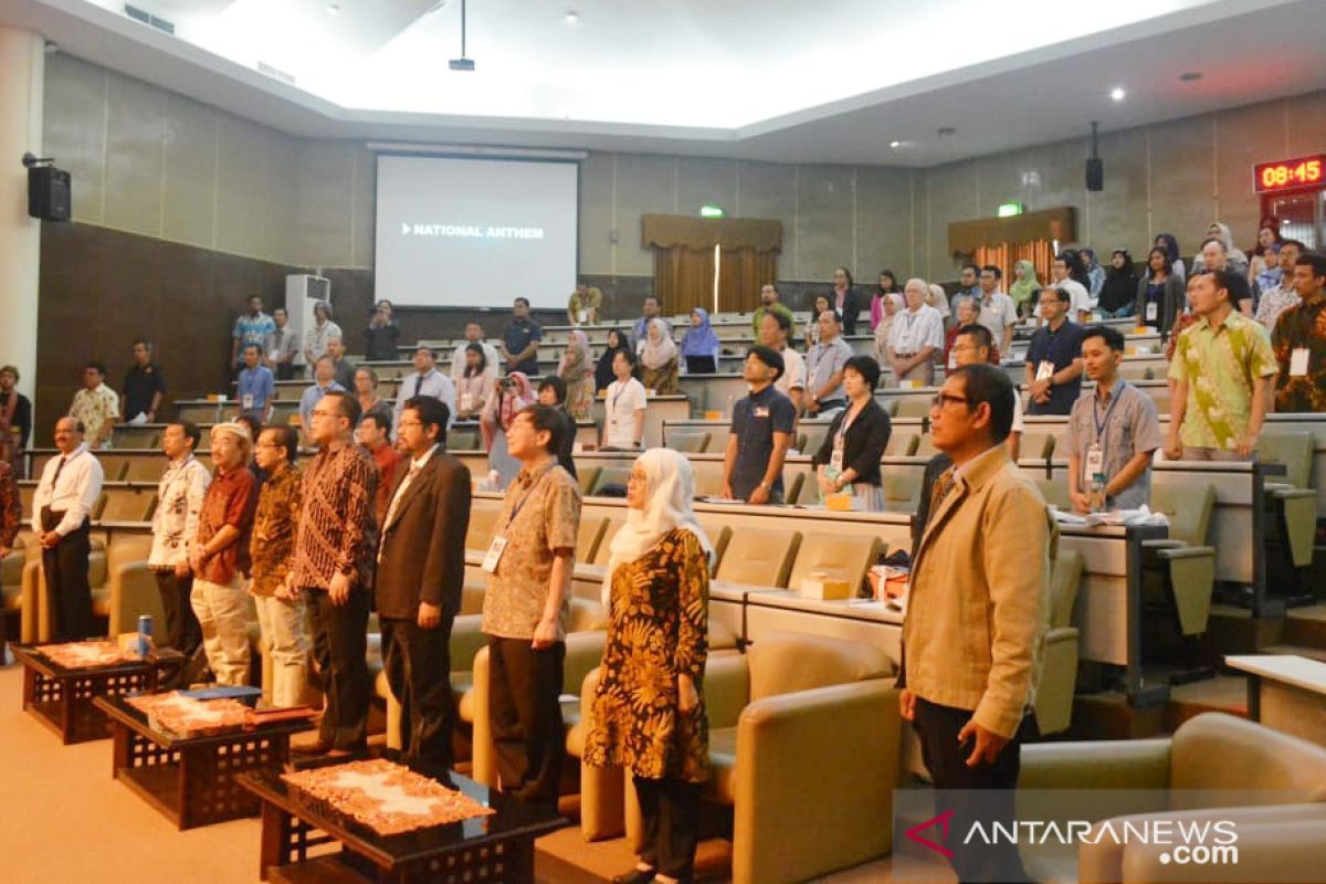 Bahas ekosistem pesisir, perwakilan 10 negara tergabung SCESAP hadir di IPB University