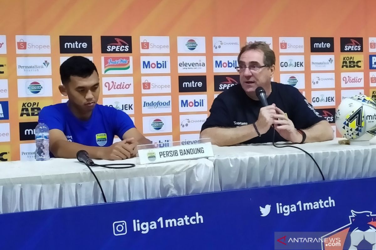 Pelatih Persib Robert Alberts ungkap kegagalan raih kemenangan lawan Boreno FC