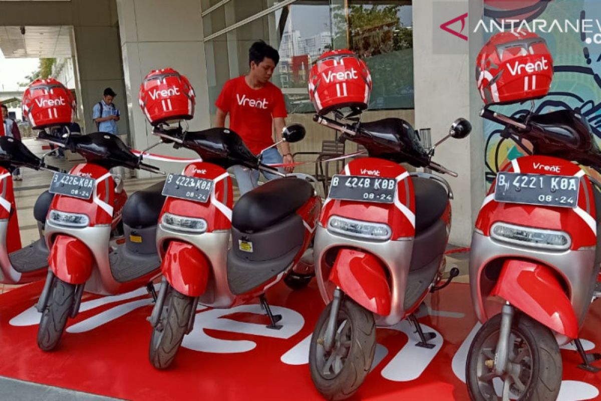 Kini layanan sewa motor listrik hadir di Summarecon Mall Bekasi