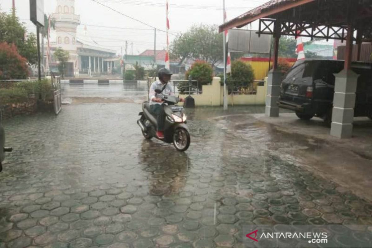 BMKG prakirakan sebagian wilayah Kalteng  dilanda hujan lebat