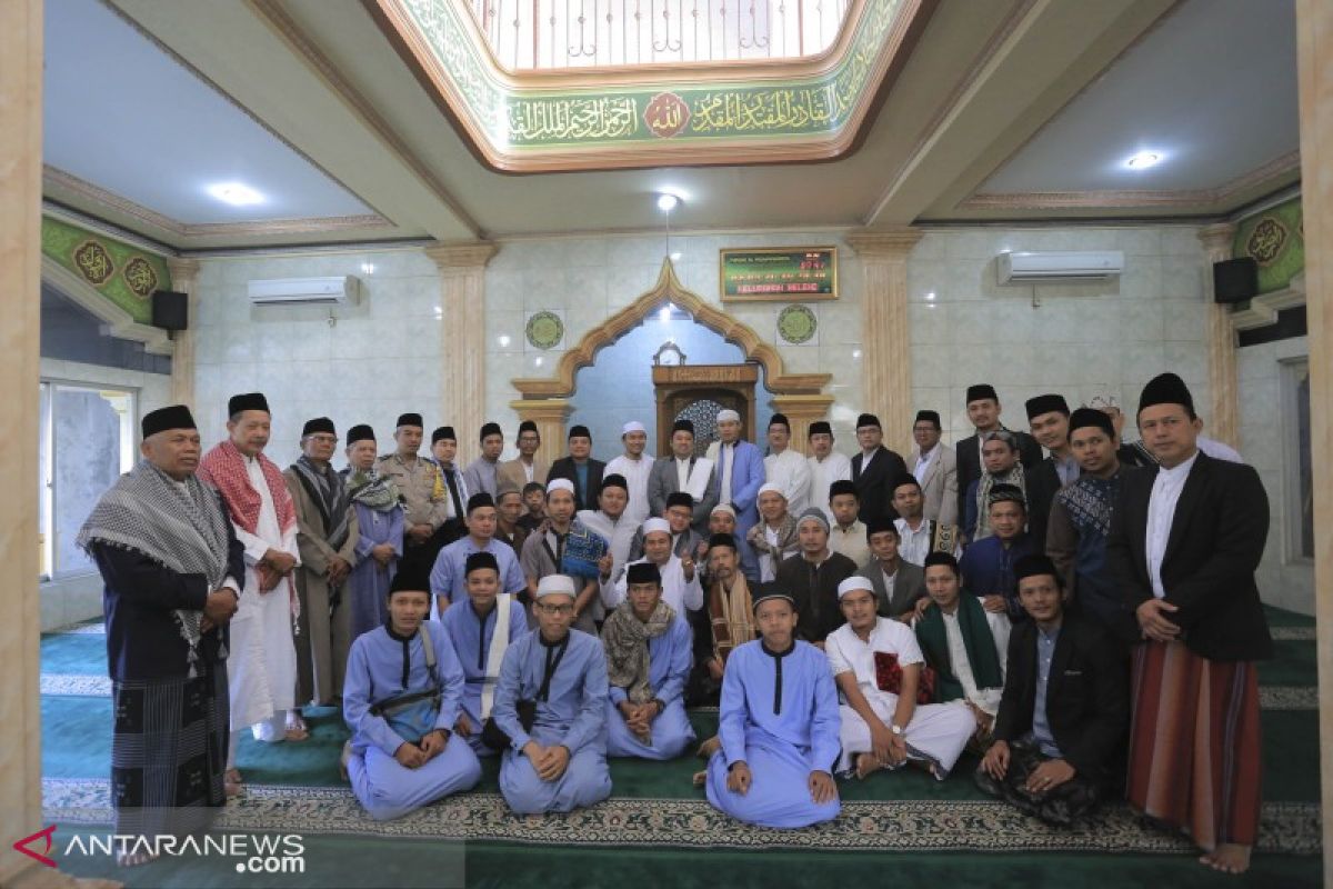 Warga Kota Tangerang diajak menjadikan  masjid sebagai pusat peradaban