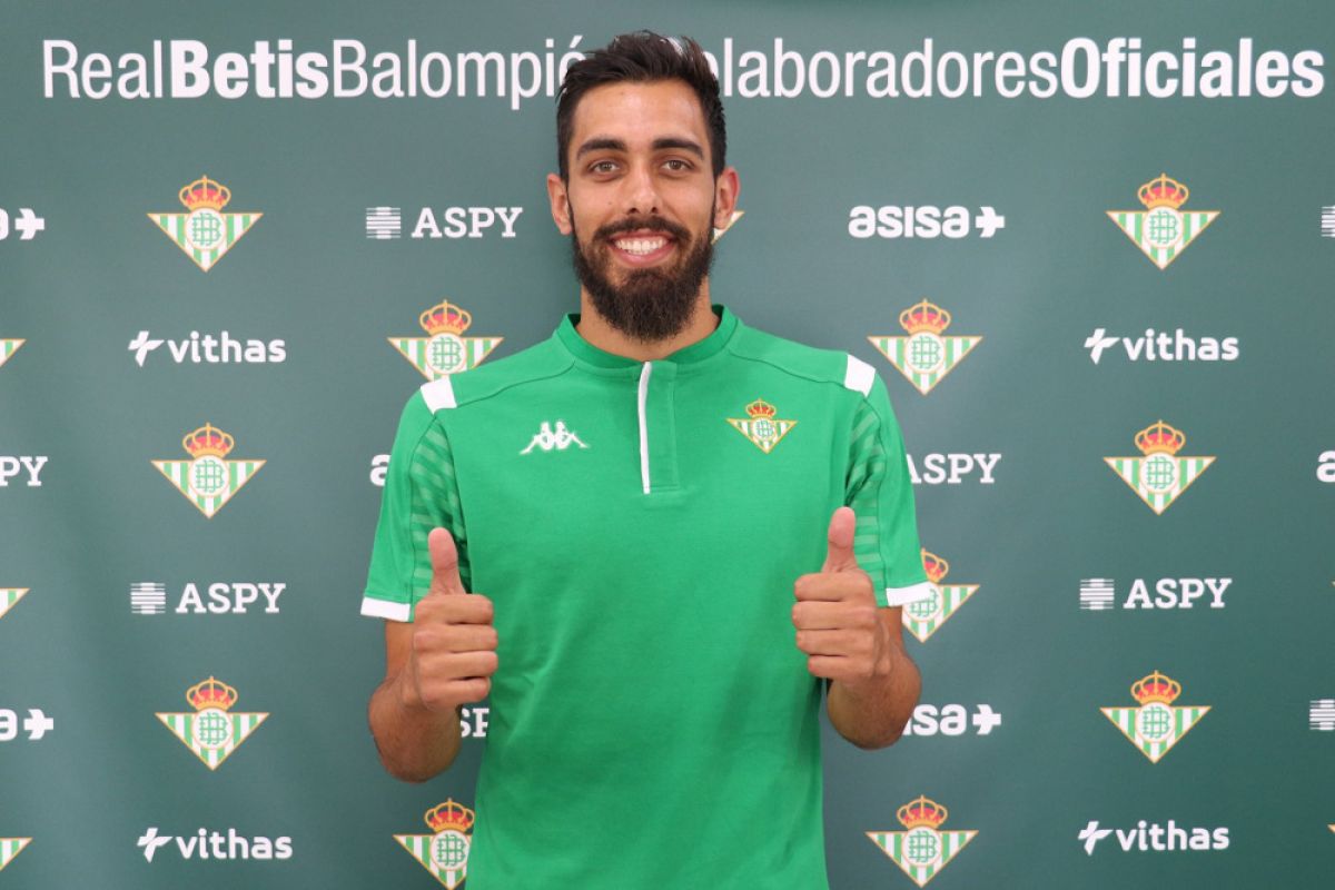 Betis pecahkan rekor transfer untuk Borja Iglesias