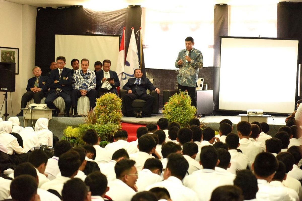 Di Kediri, Wali Kota  beri pembekalan mahasiswa baru Universitas Brawijaya
