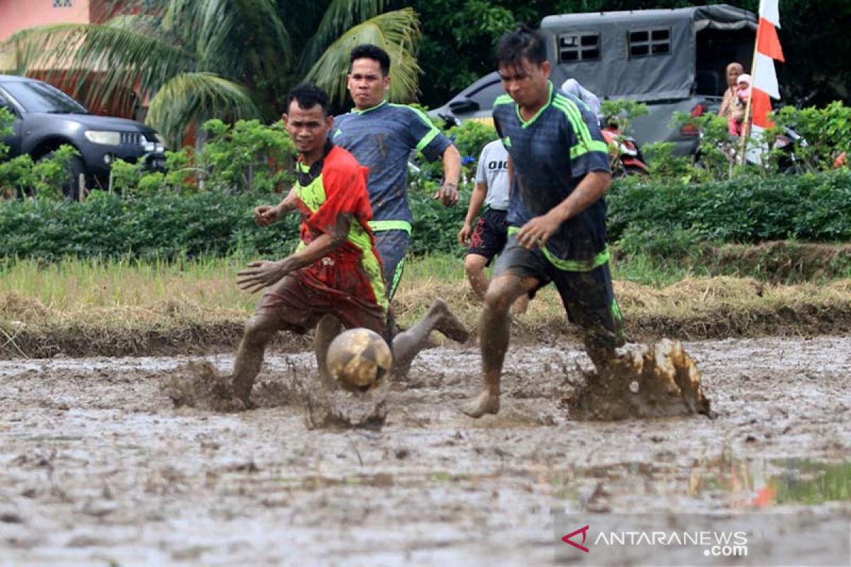 Sepakbola Lumpur