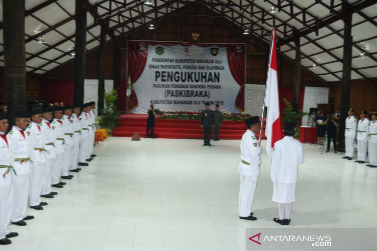 Paskibraka Mahulu siap kibarkan bendera merah putih