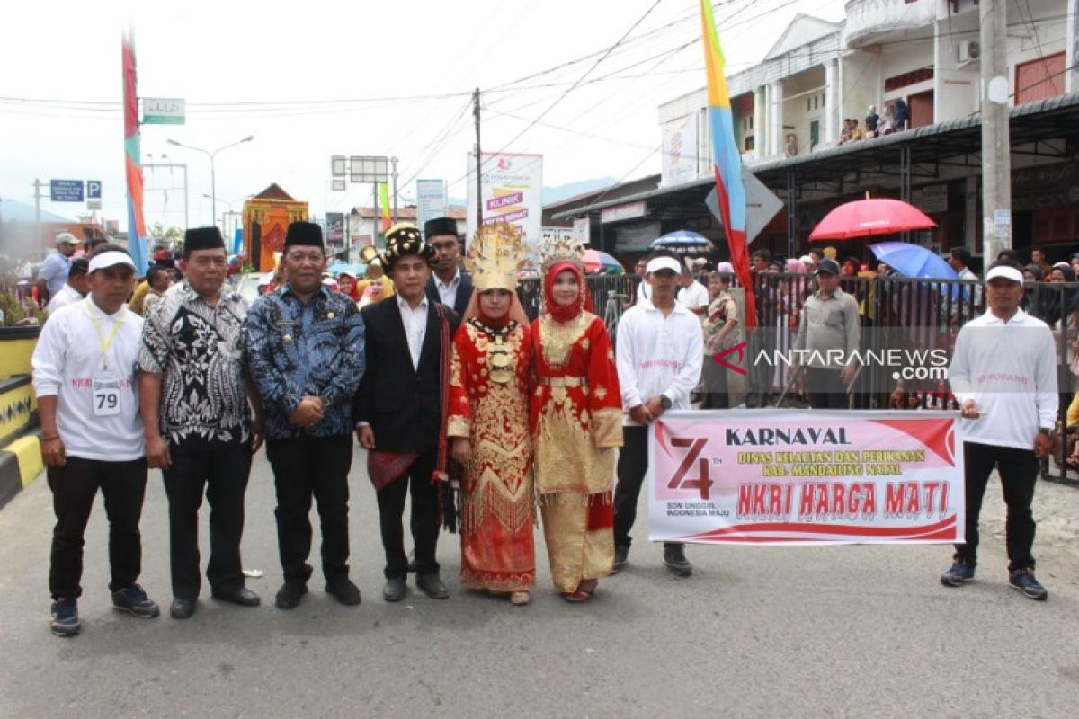 Pawai Karnaval meriahkan hari kemerdekaan Indonesia