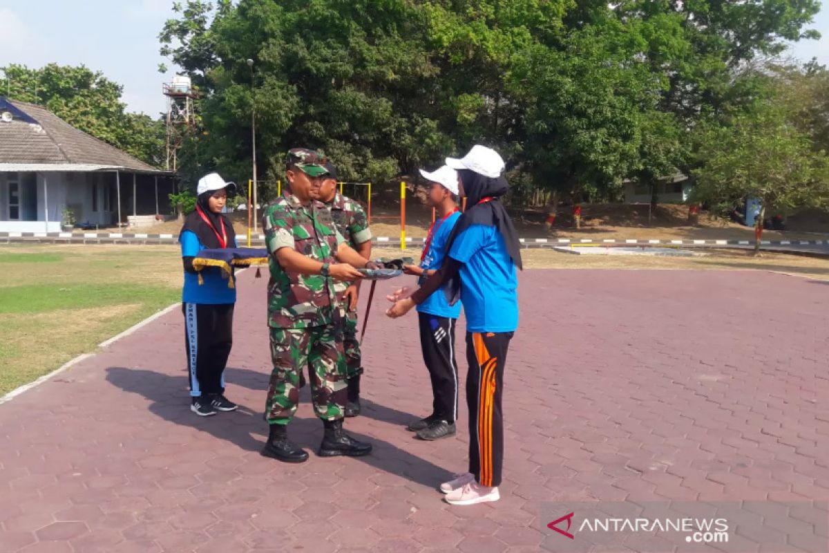 SMN 2019 - SMN Riau dibekali materi bela negara di Denhanud 474 Paskhas