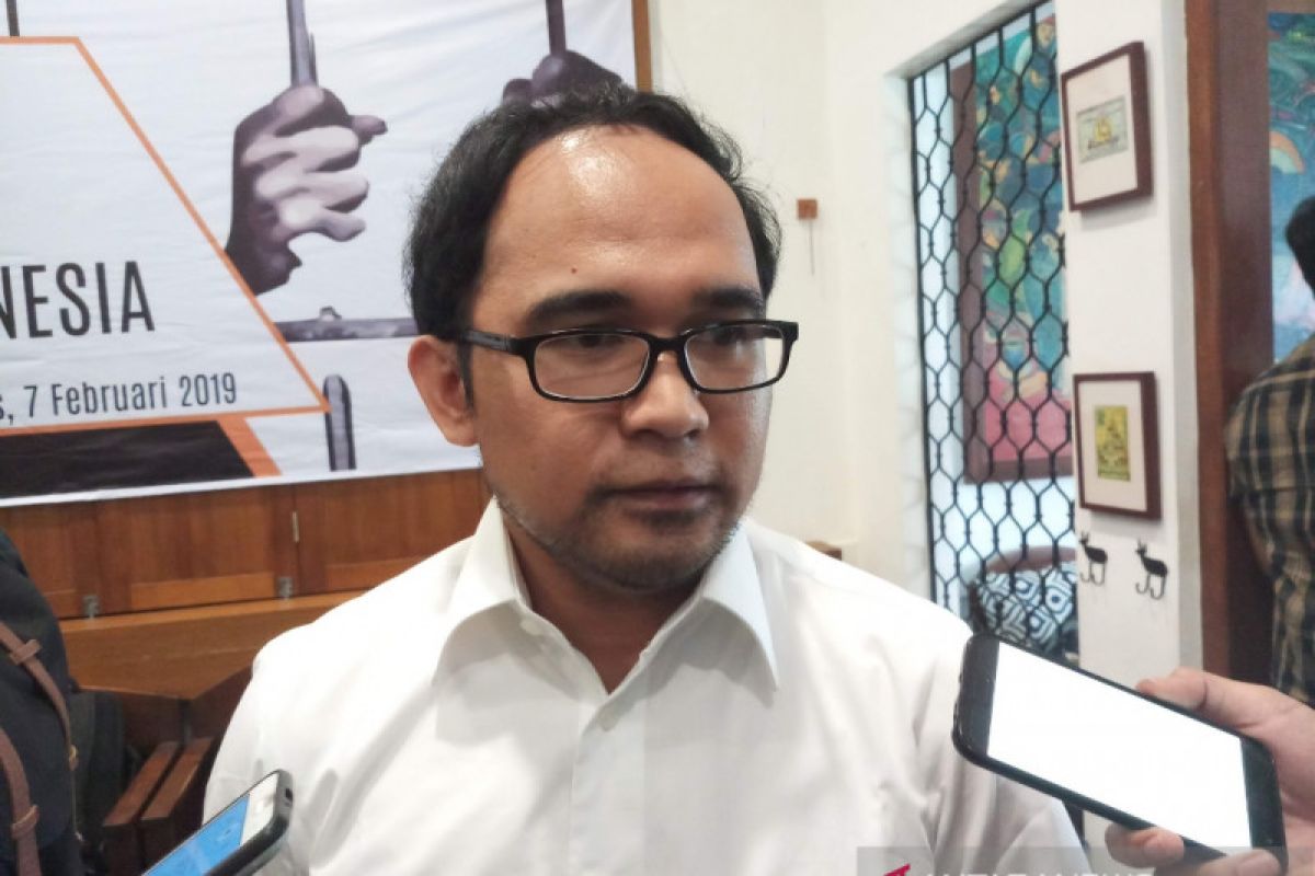 Pakar: KPU tak boleh menindaklanjuti surat penggantian caleg terpilih