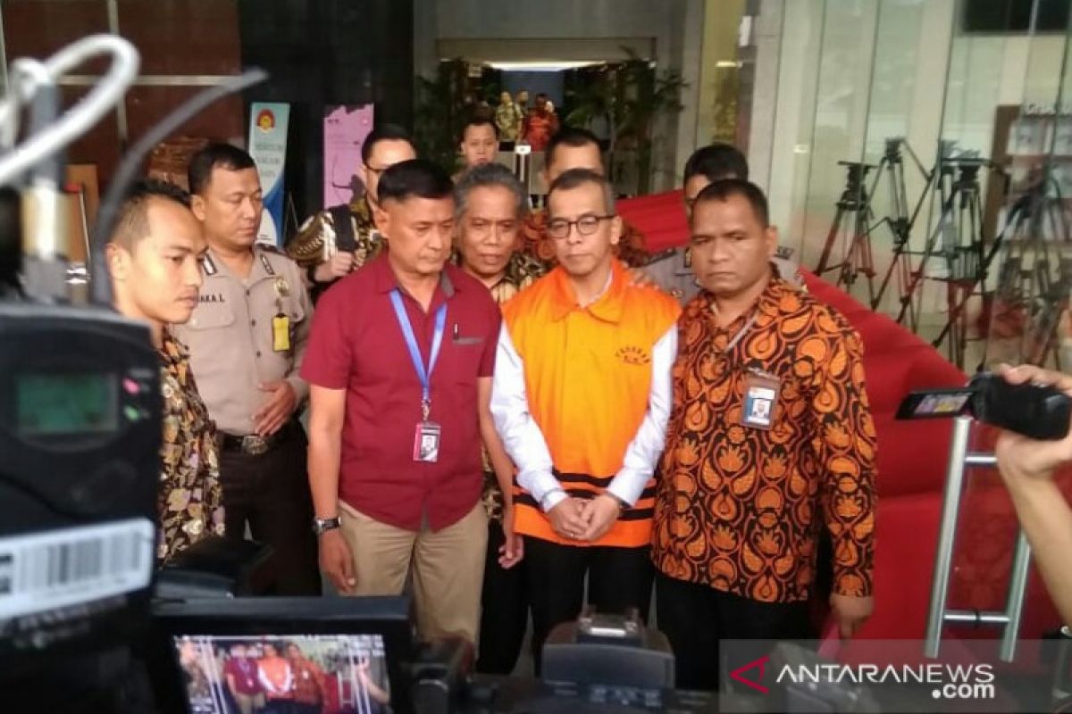 KPK panggil mantan Dirut Garuda Emirsyah dan Soetikno sebagai tersangka TPPU
