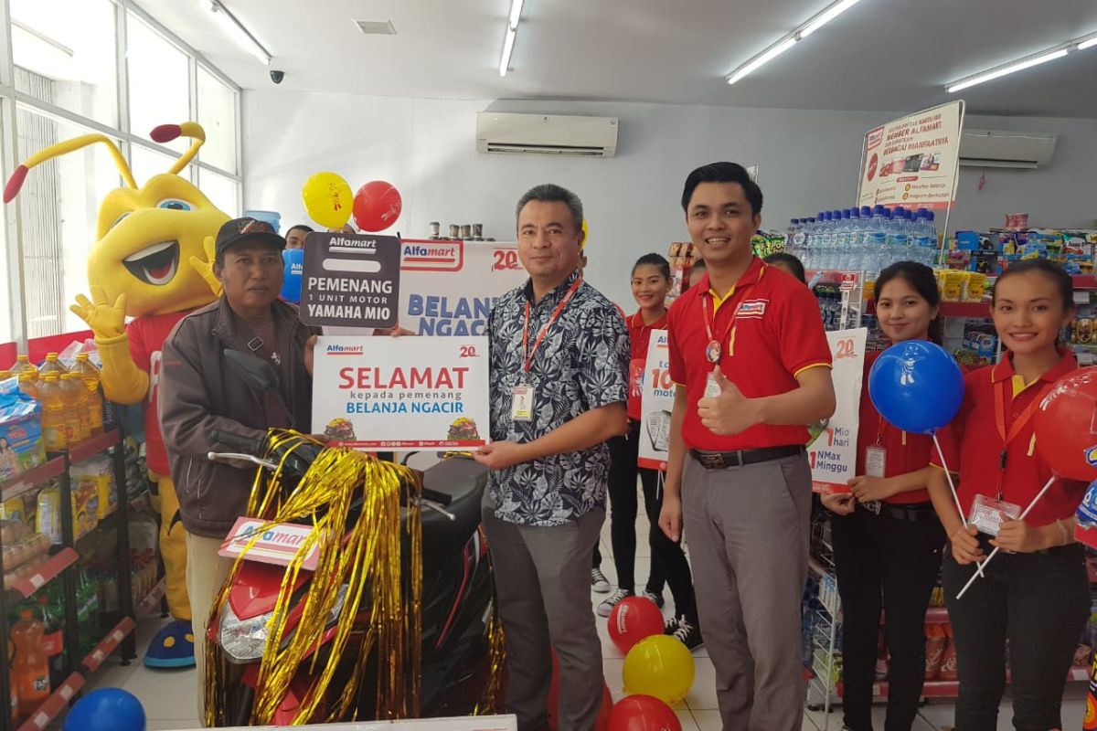 Promo Merdeka Alfamart di HUT RI ke-74