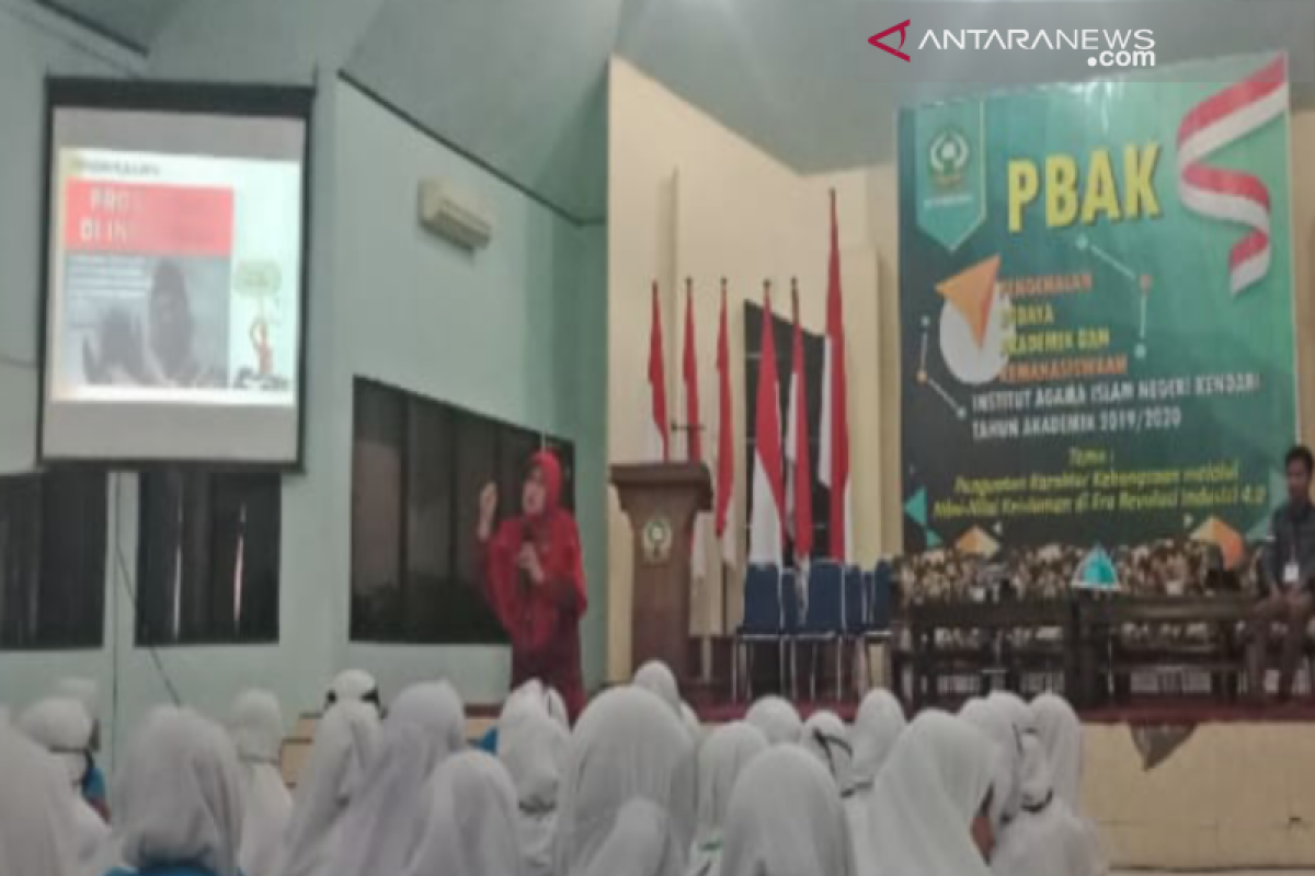 BNN menggelar diseminasi informasi bahaya narkoba pada kegiatan PBAK IAIN