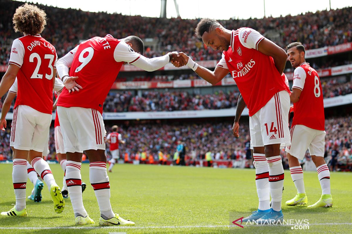 Aubameyang bawa Arsenal kalahkan Burnley 2-1