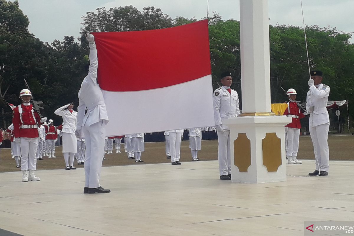 Bupati Bangka Tengah : HUT RI ke 74 momentum untuk bekerja dan berkarya