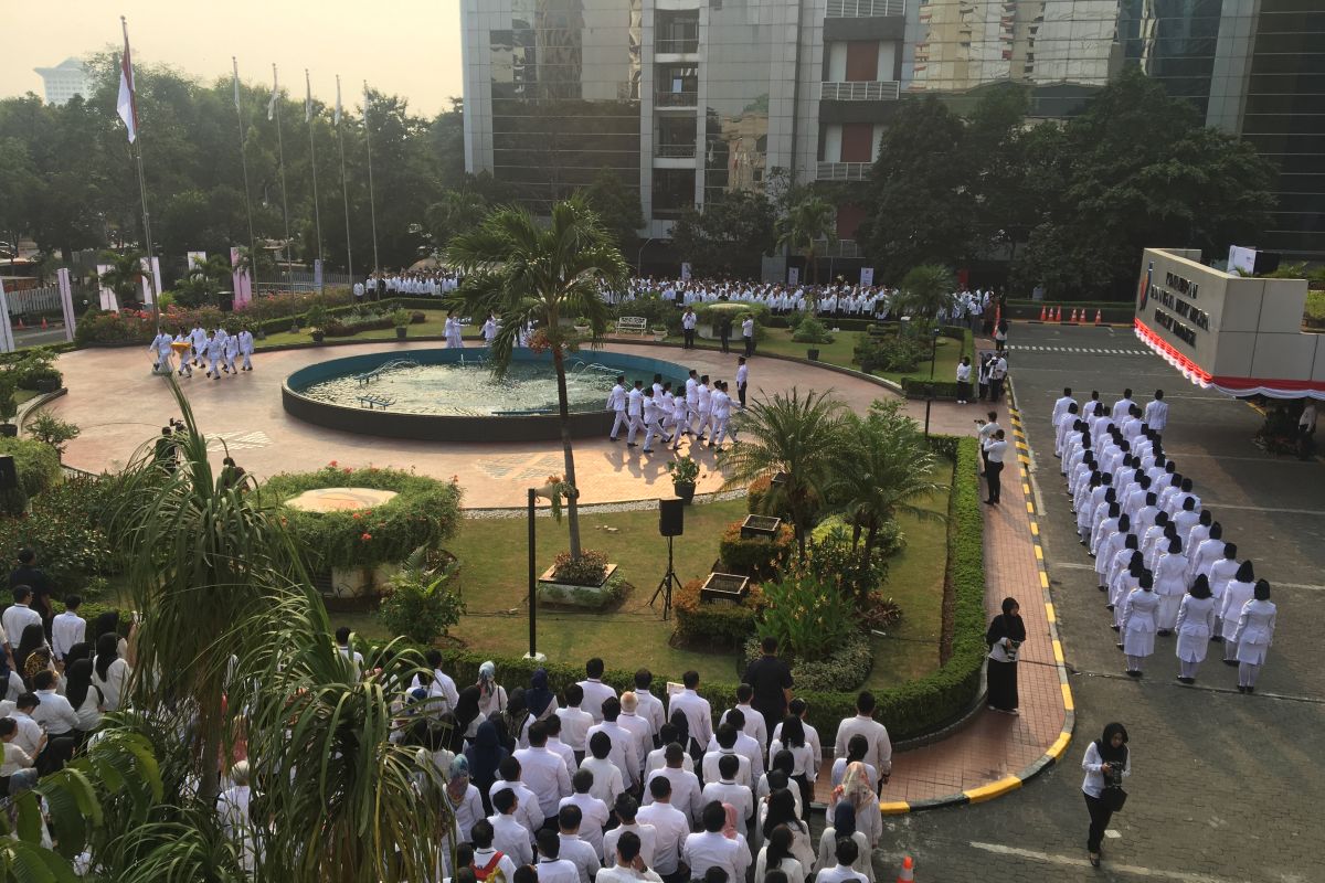 Peringati HUT RI, Kementerian BUMN gelar bakti sosial