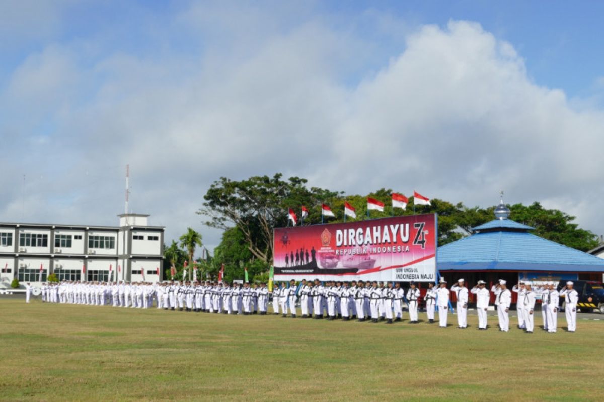 Koarmada III TNI AL gelar upacara HUT Kemerdekaan