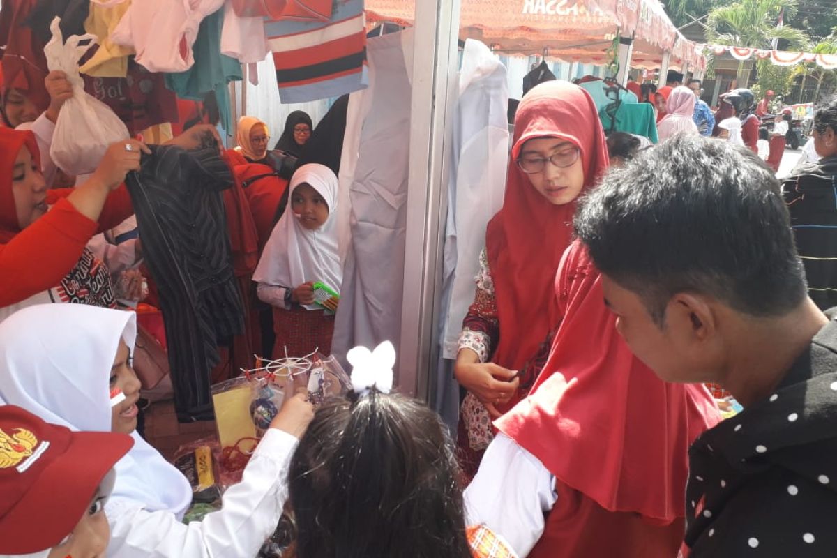 "Market Day", cara SDN Percontohan PAM peringati HUTKe 74 RI