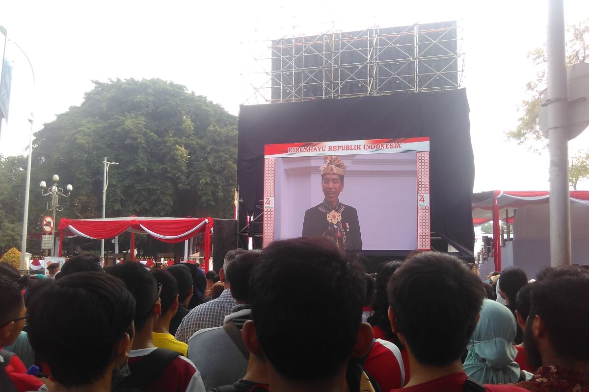 Peringati HUT RI, istana meredeka dipadati ribuan masyarakat Jakarta