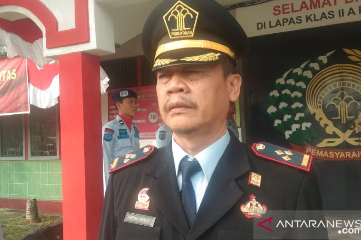 Petugas Lapas Pontianak gagalkan peredaran 150 butir ekstasi