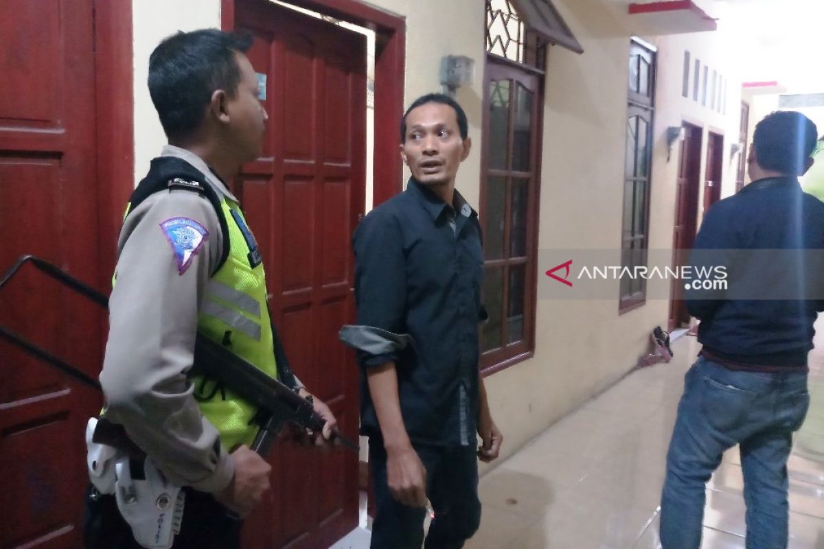 Keluarga pelaku penyerang anggota polsek dijemput polisi