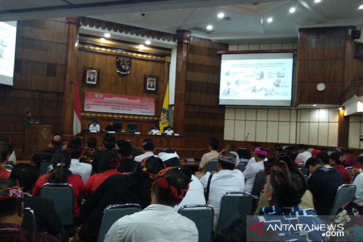 KPK sosialisasi antikorupsi ke wakil rakyat DPRD Bali-Kota Denpasar terpilih