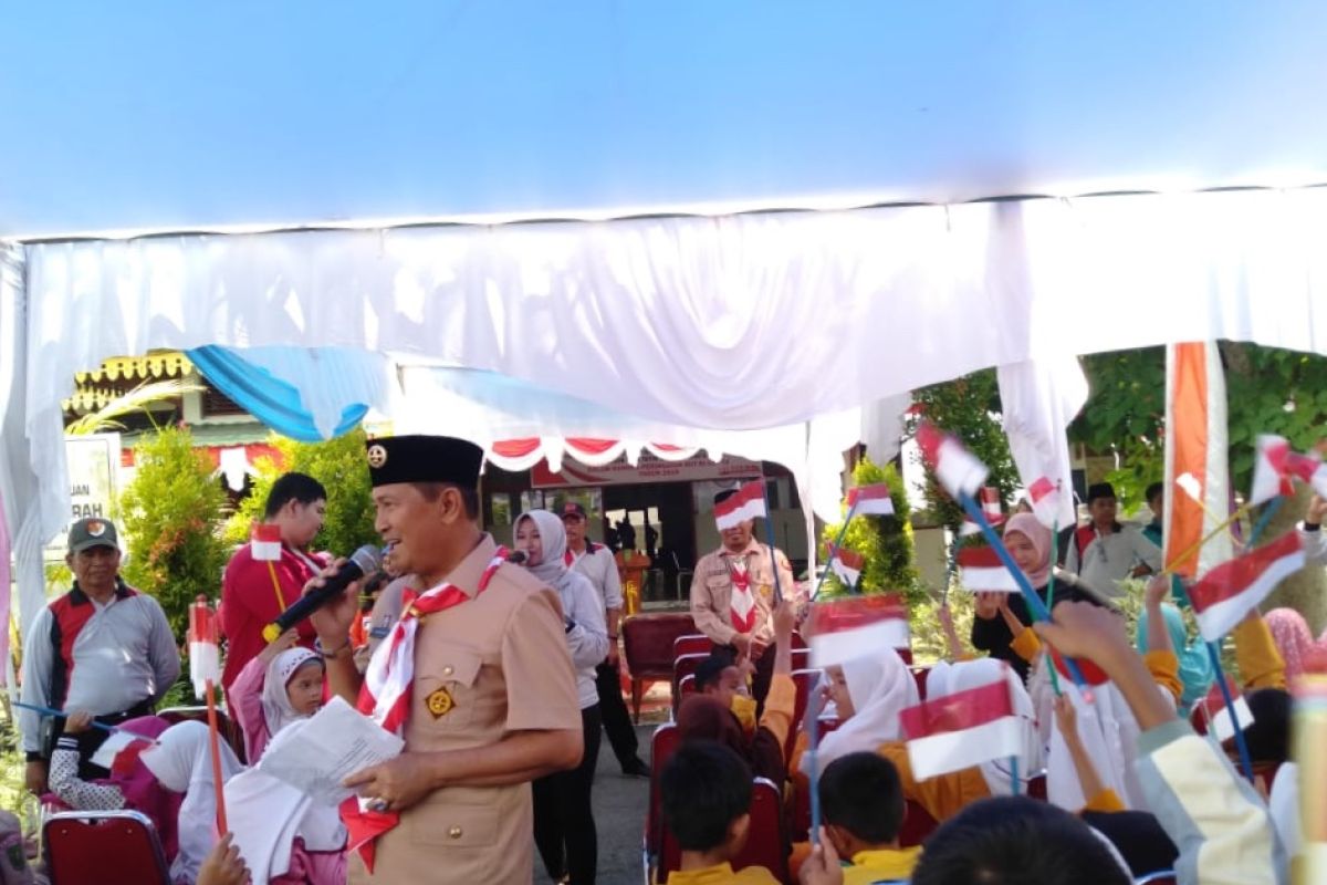 Kesbangpol Inhil bersama 500 yatim dan dhuafa turut meriahkan HUT ke-74 RI