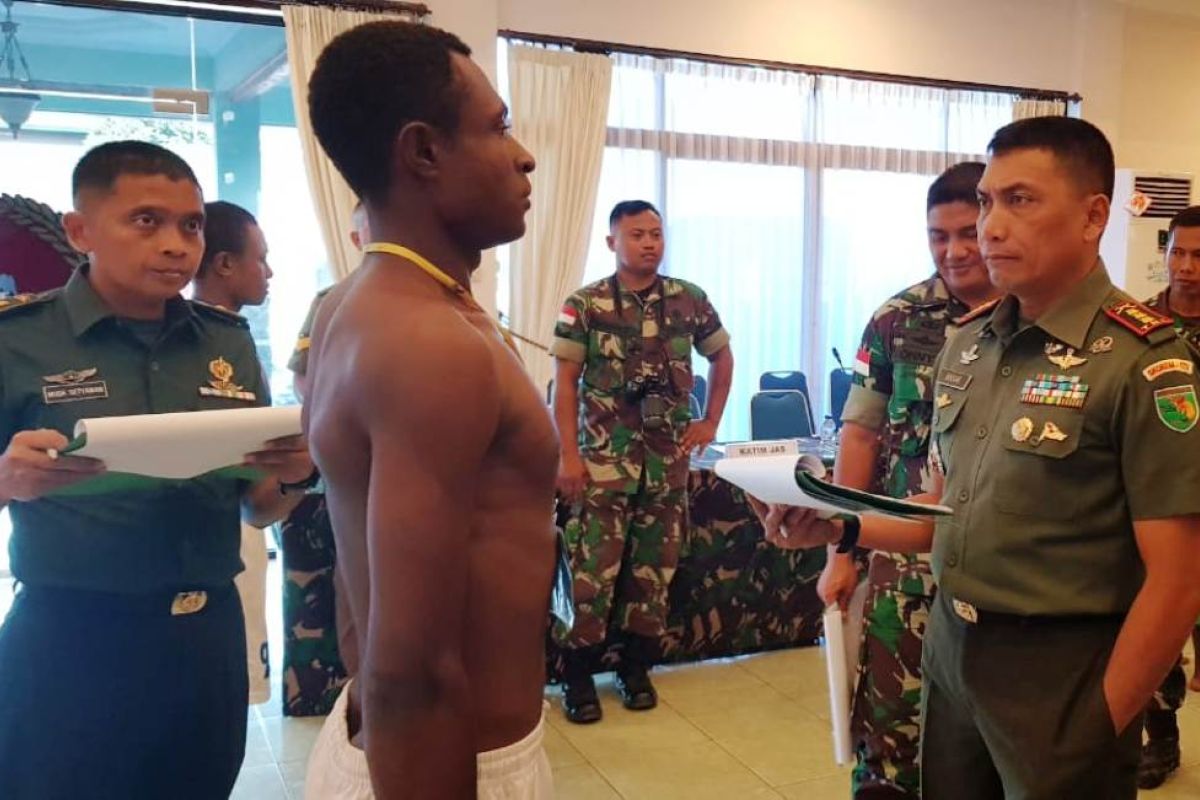 80 persen putra asli Papua dilantik jadi prajurit TNI AD