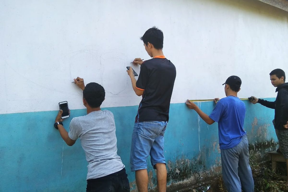 Lomba Mural meriahkan Festival Parit Nanas