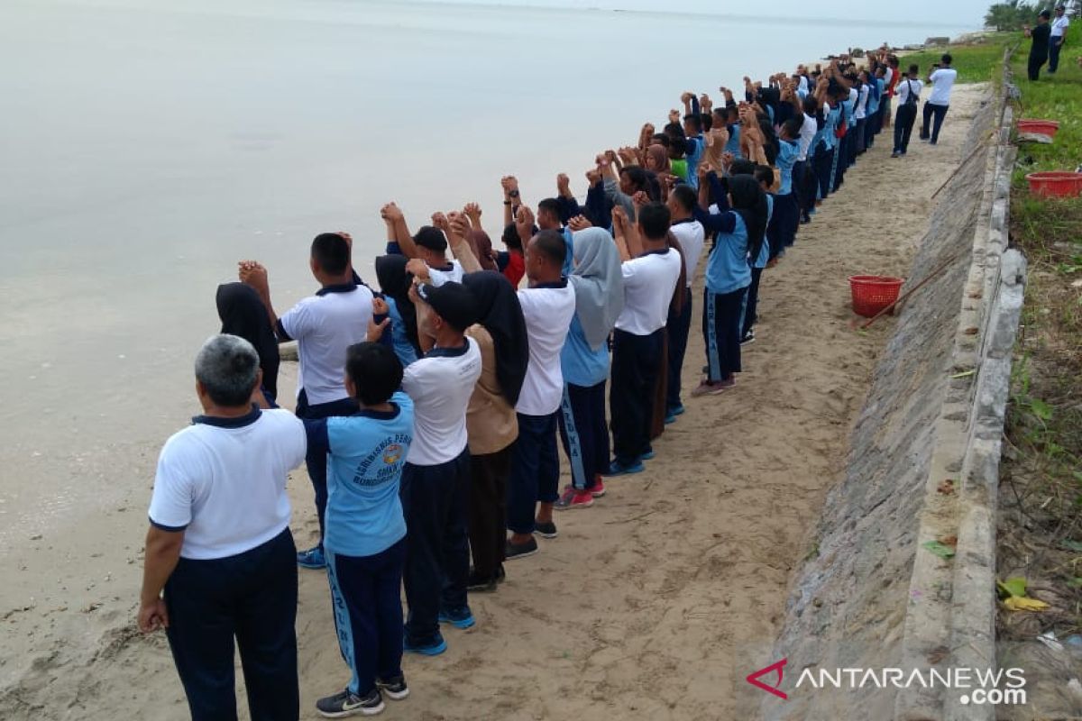 Warga Vietnam ikuti gerakan Pandu Laut 74
