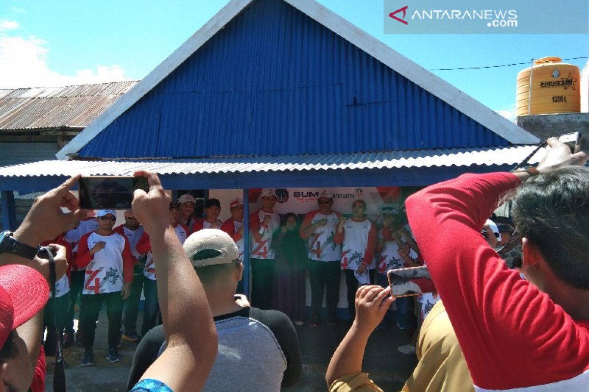 BHUN-Antam bedah 10 rumah warga tidak layak huni