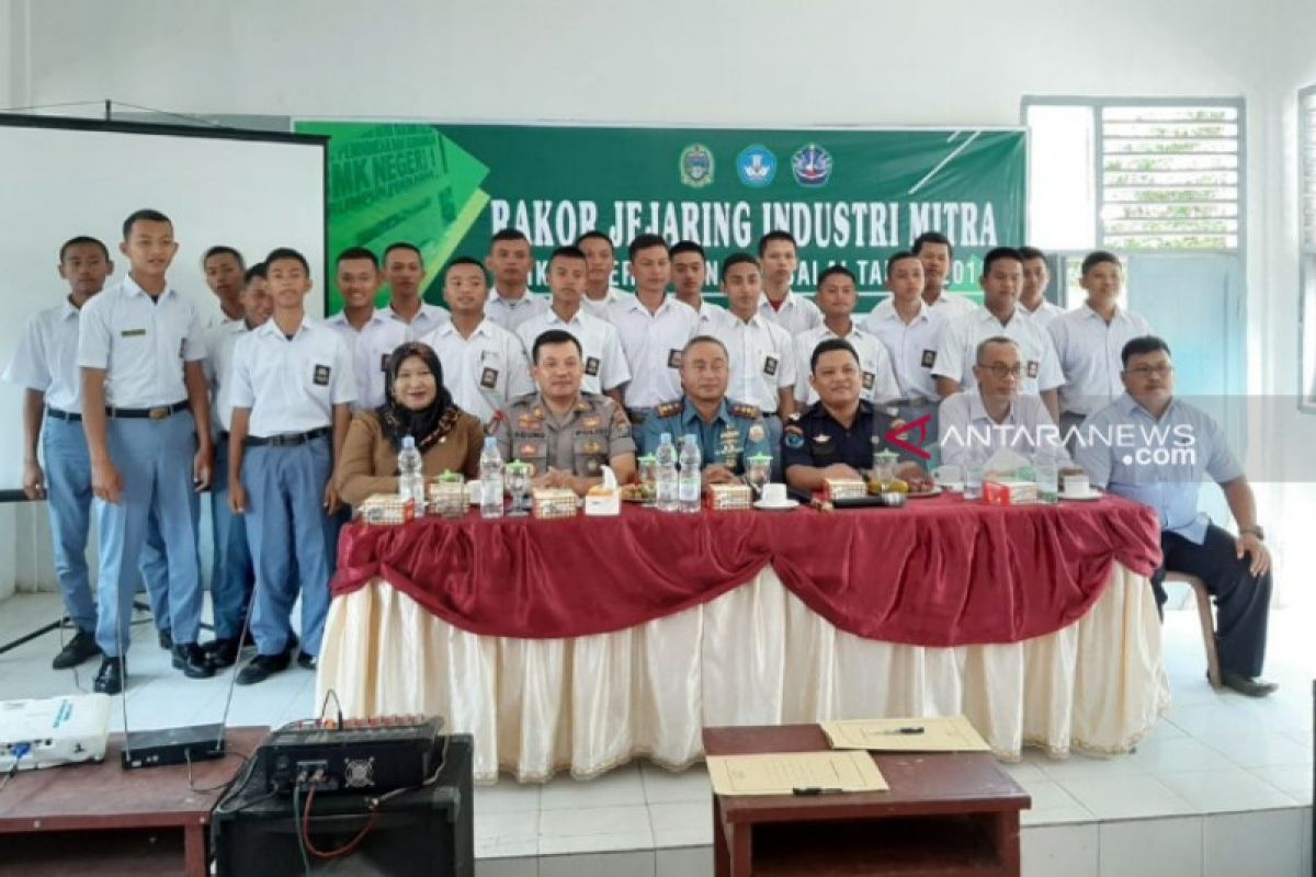 Danlanal TBA narasumber Prakerin di SMK Perikanan