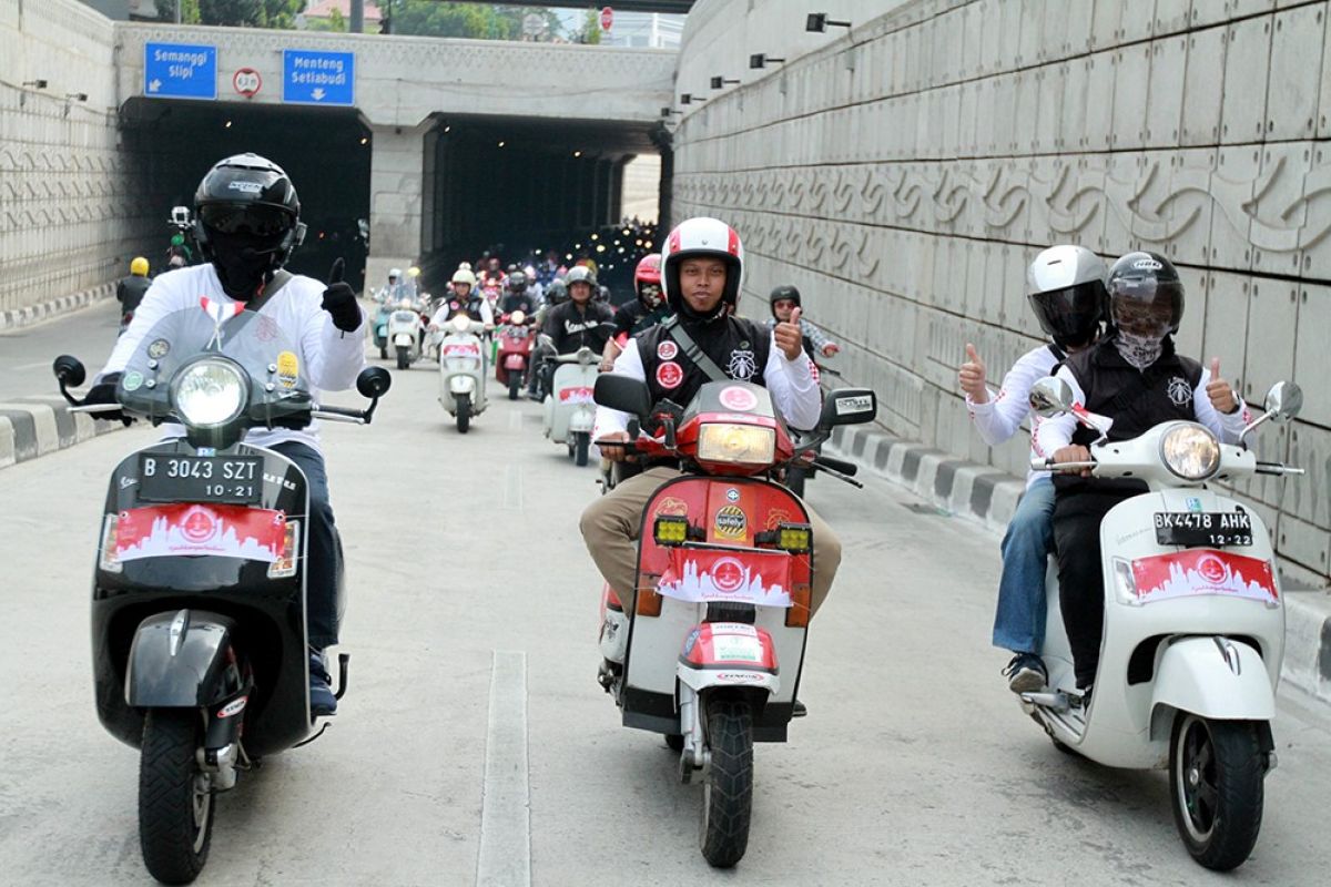 HUT RI, pecinta Vespa Kutu Community serukan pesan jauhkan perbedaan