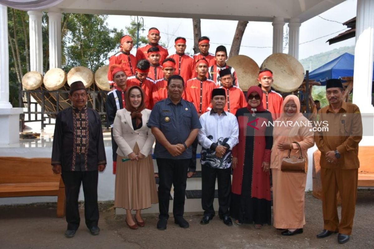 Kanwil Kemenag Sumut silaturrahmi dengan Bupati Madina