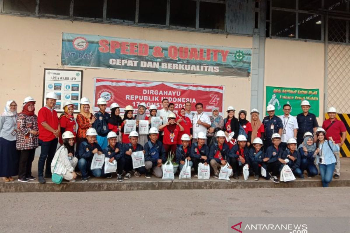 Nina ajak peserta SMN asal Sulteng mengenal sejarah LKBN Antara