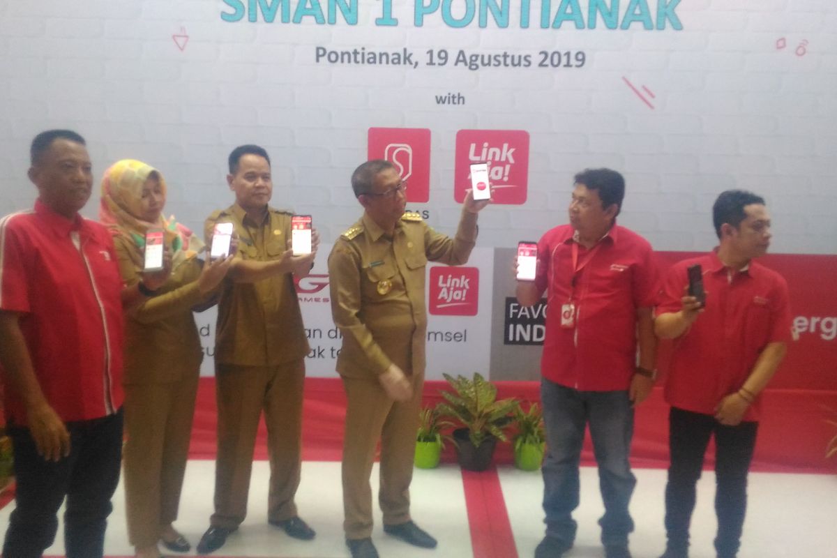 Telkomsel luncurkan Sicerdas di Pontianak